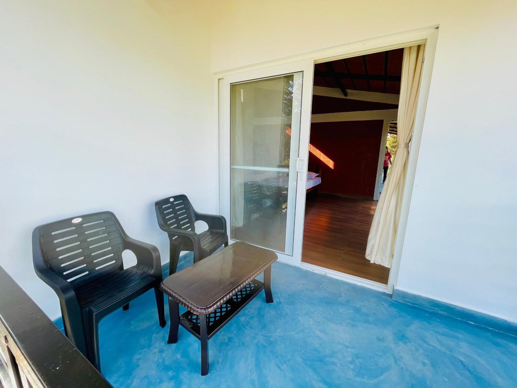 Lake Ripples - Farmstay & Camping Ponnampet Exterior foto